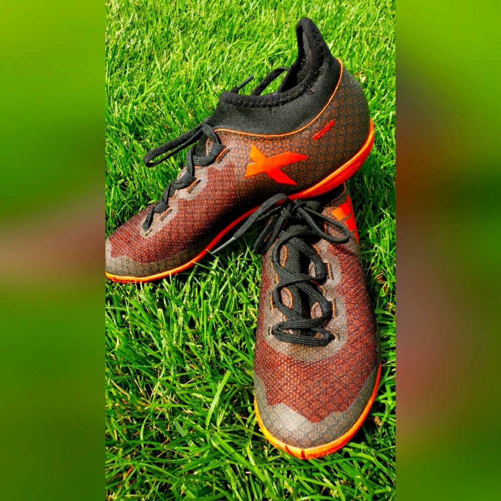 Adidas turf shoes